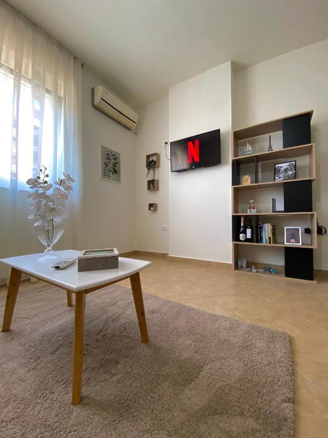 Seaside Apartment Durrës Esterno foto