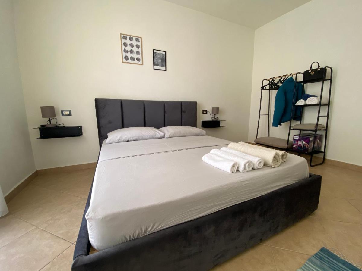 Seaside Apartment Durrës Esterno foto