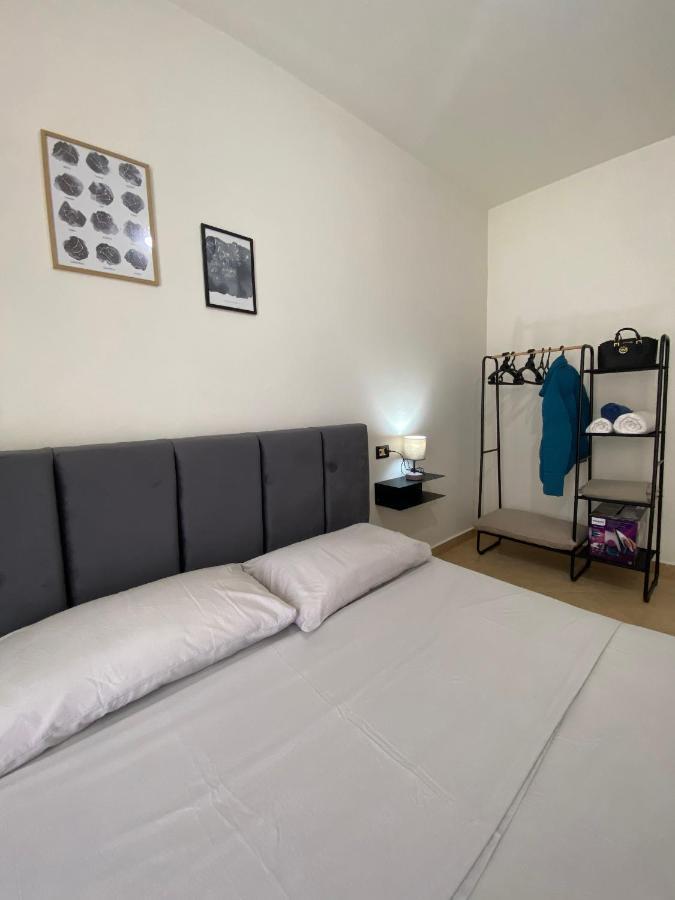Seaside Apartment Durrës Esterno foto