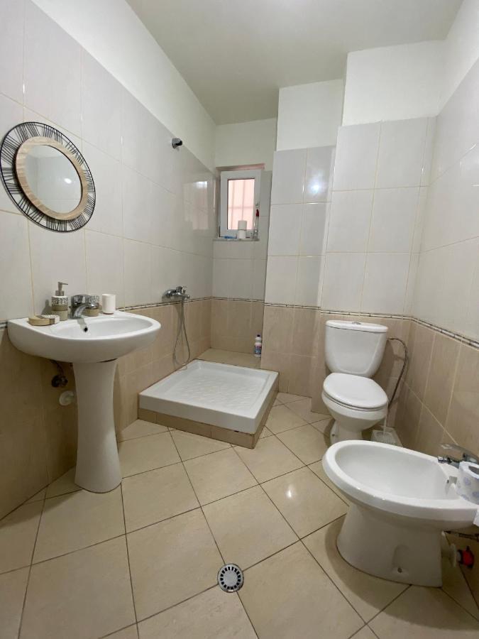 Seaside Apartment Durrës Esterno foto